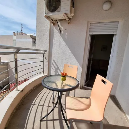 Comfortable Near The Port And The Center Apartment
