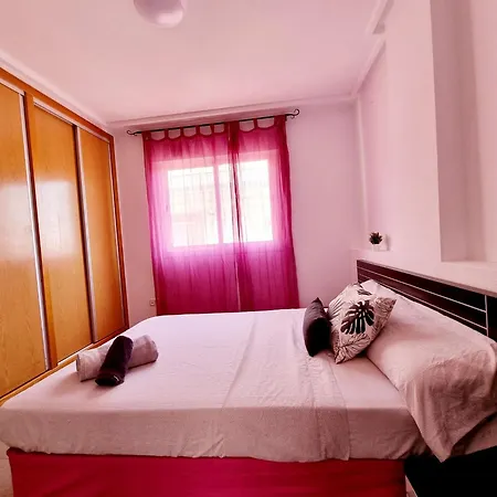 Apartment Comfortable Near The Port And The Center Torrevieja