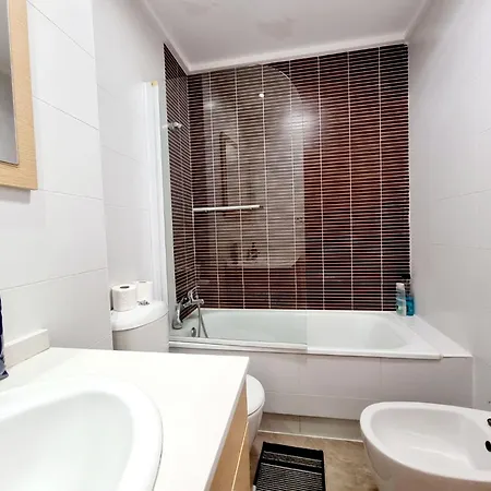 Comfortable Near The Port And The Center Apartment